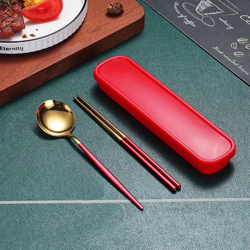 Nordic Style Portable Cutlery Set for One - Includes Knife, Fork, Spoon, and Chopsticks - Perfect for Office Workers and Students.