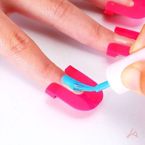 

Self Nail Guide