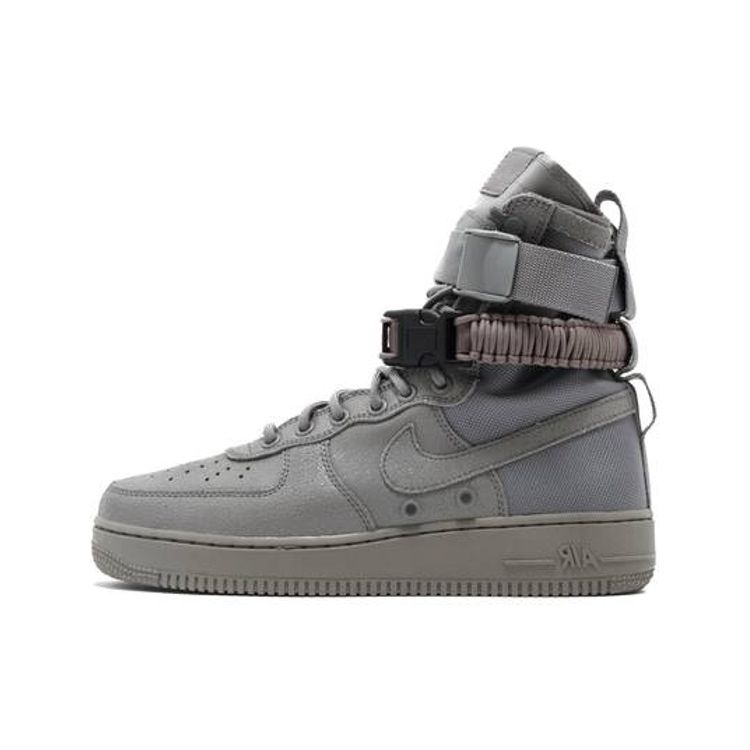 

Мужские кроссовки Nike SF Air Force 1 QS Dust Серые Dust-Dust 903270-001