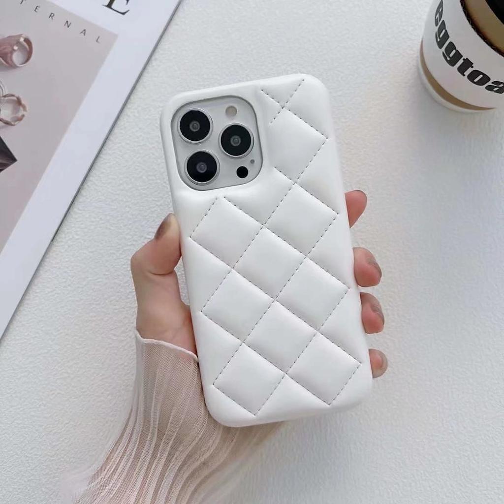 Applicable To iPhone15 Mobile Phone Case 13Pro Small Fragrant Wind Rhombus Three-dimensional Solid Color Leather Case 11Max Small Fresh