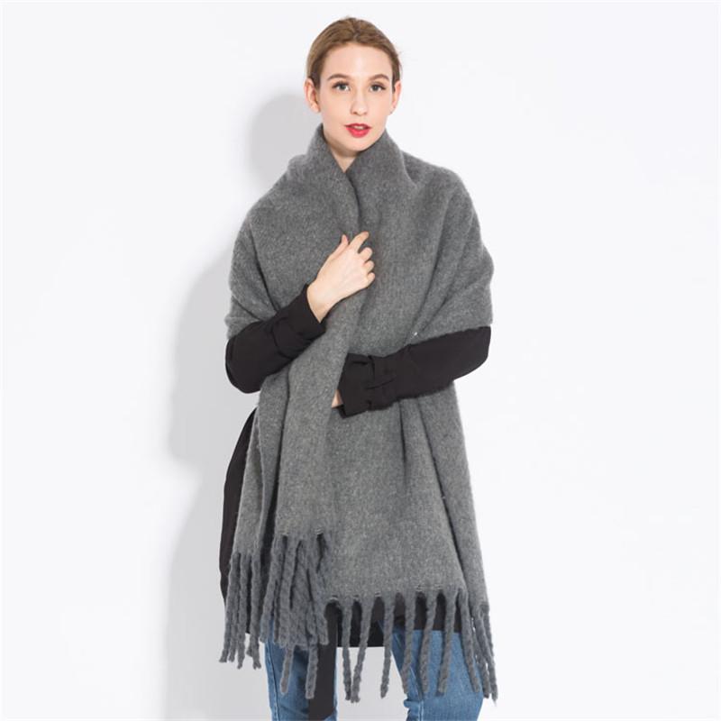 Winter Thick Warm Plaid Cape Wraps Female Bandana Pashmina Luxury Cashmere Womens Scarf Long Tassel Female Foulard Thick Blanket