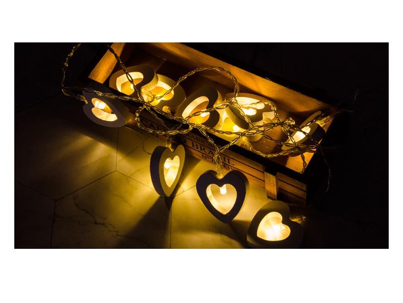 Korean-Style LED Wooden Heart String Lights for Indoor Holiday Decor (10 Battery-Powered Colored Lights)