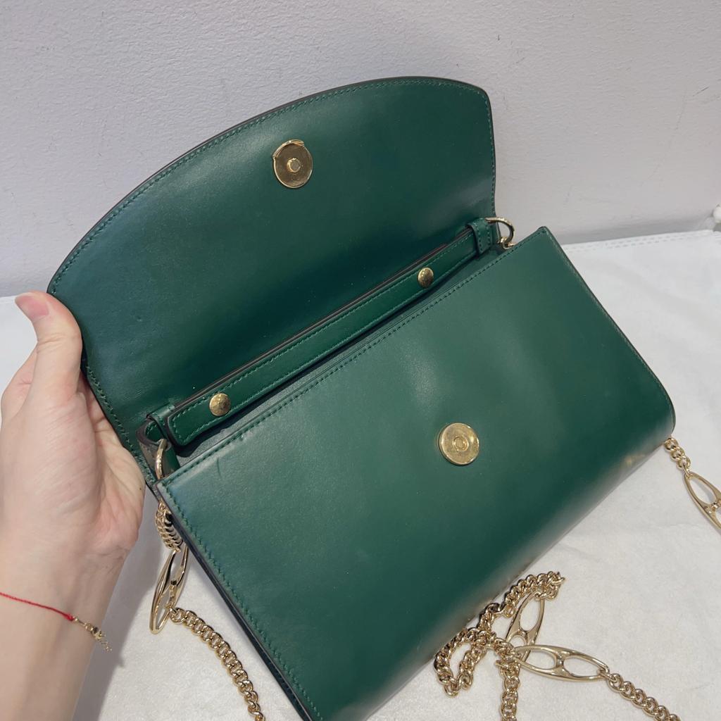 [Pre-Owned] Zumi Metal Double G Buckle Chain Leather Handheld Crossbody Shoulder Bag - Very Good #6YTXIP