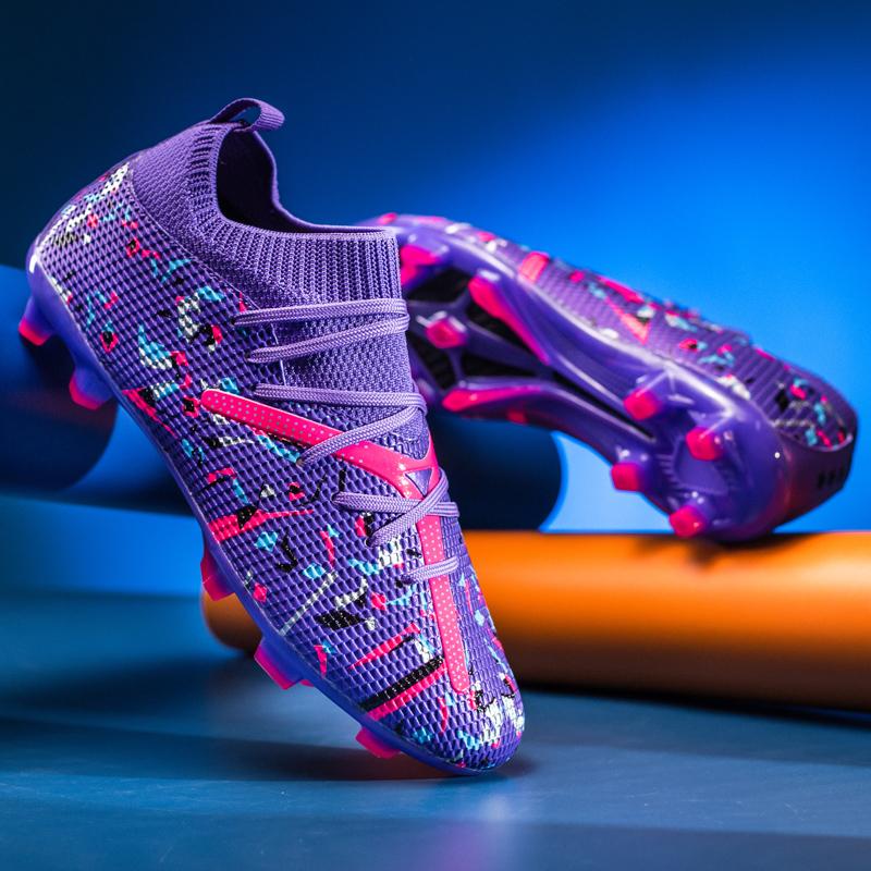 Men Soccer Cleats Professional Indoor Grass Training Non Slip Football Field Boots Ultralight Training Studded Football Shoes