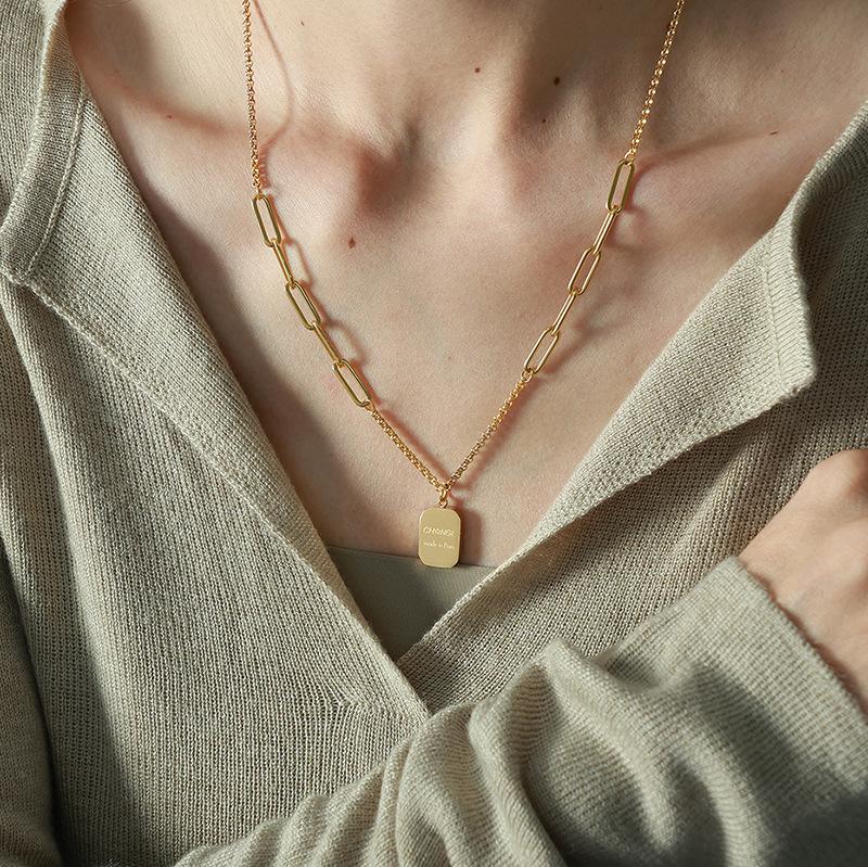 Square Brand Letter Pendant, Sweater Chain, Titanium Steel Does Not Fade, Cold Wind, Simple Necklace Necklace, Necklace Decoration