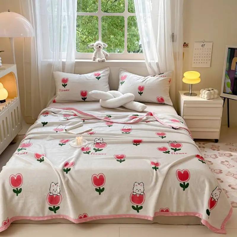 New Milk Fiber Printed Blanket 300G Cloud Mink Velvet Cover Blanket