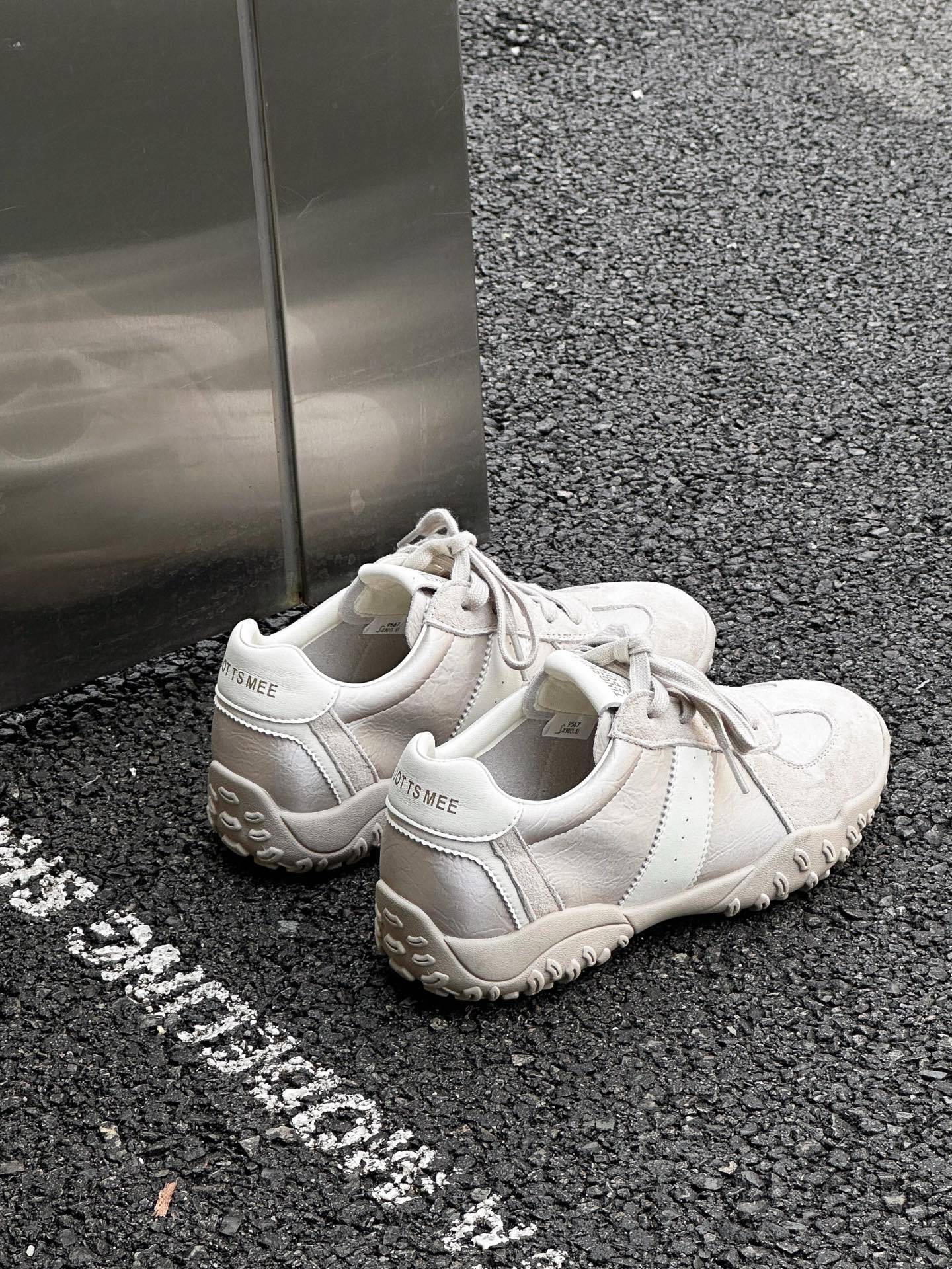 

Leather version~ New small inner height increase Forrest Gump training shoes women s versatile lace-up casual sports shoes platform shoes 40