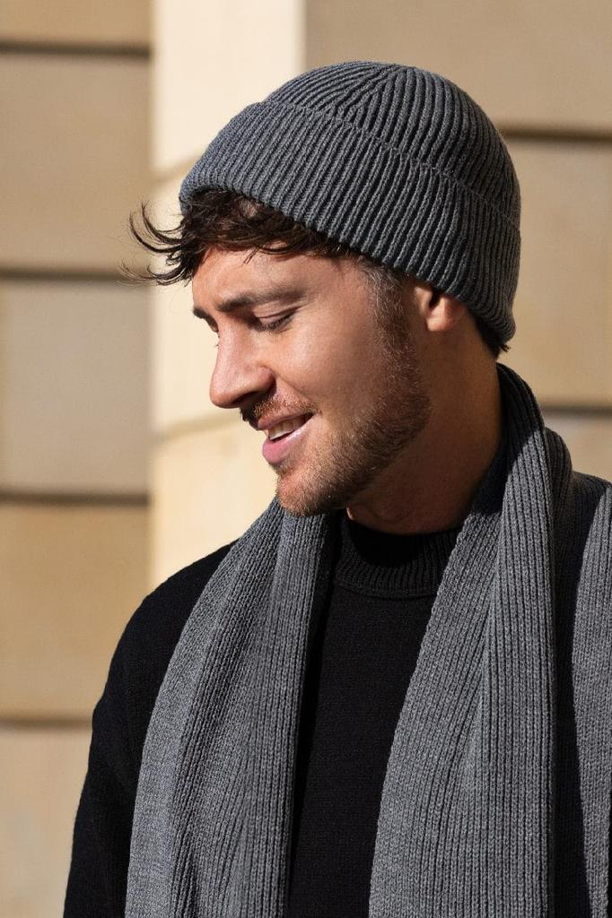 Karol - Men' Graphite Docker Hat with Cuff 54-62 | Kamea