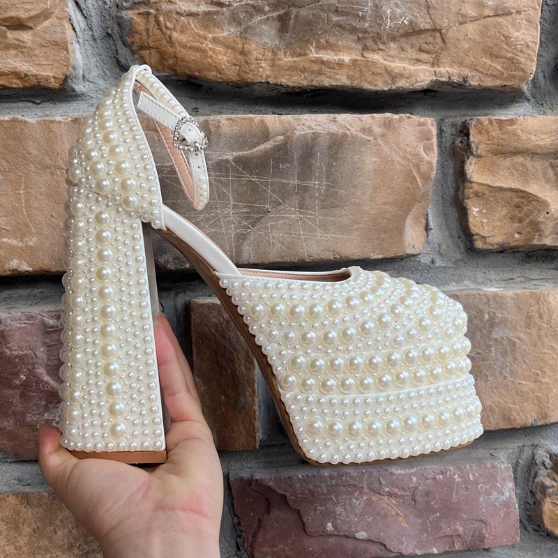 Fashion Luxury Handmade Full Pearls Beaded Ankle Strap Women Pumps Fashion Metal Buckle Platform Wedges High heels Party Wedding Shoes