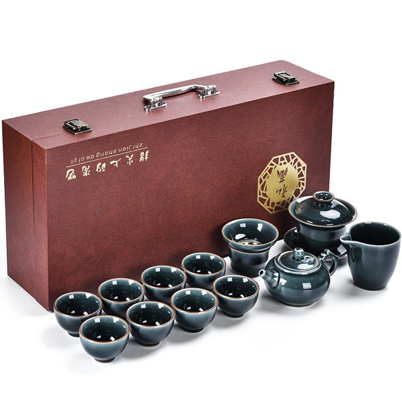 Chinese Celadon Auspicious Dragon Tea Set (12-Piece)