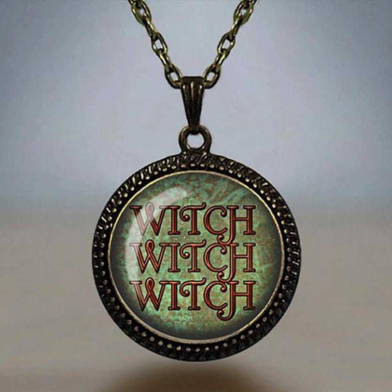 Halloween Flying Sorcière Pendentif en argent sterling