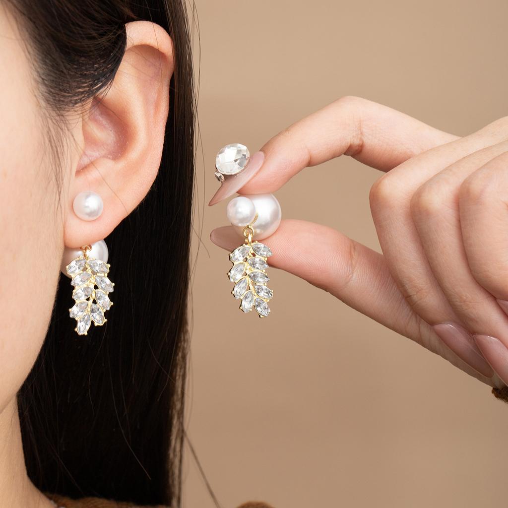 High-End Pearl Stud Earrings, Light Luxury Super Flash Diamond-Set Wheat Earrings Design Sense Dual-Purpose Earrings Women