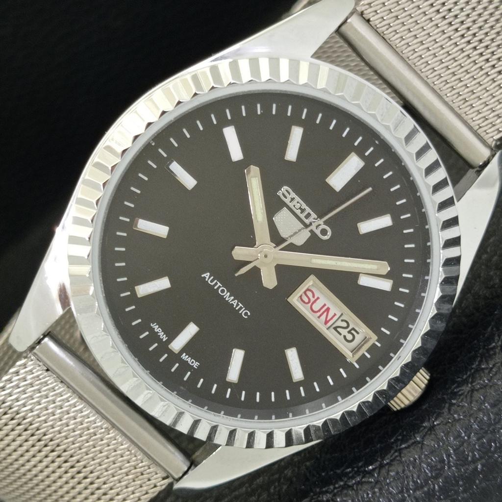 AUTOMATIC VINTAGE REFURBISHED SEIKO 5 JAPAN MENS BLACK DIAL WATCH a440551-9 Sk-a440551-1