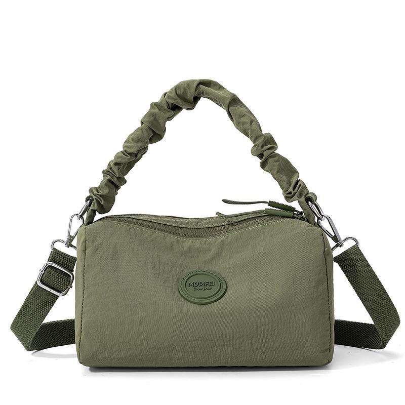 

Solid color women s bag 2025 new one-shoulder crossbody bag trendy lightweight multi-compartment women s nylon cloth bag армия зеленый
