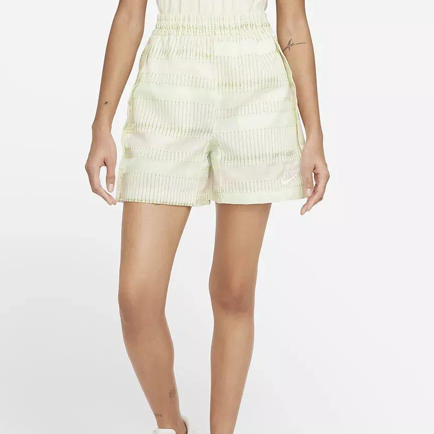 Nike Women's Sportswear Earth Day Shorts White DC5496-902