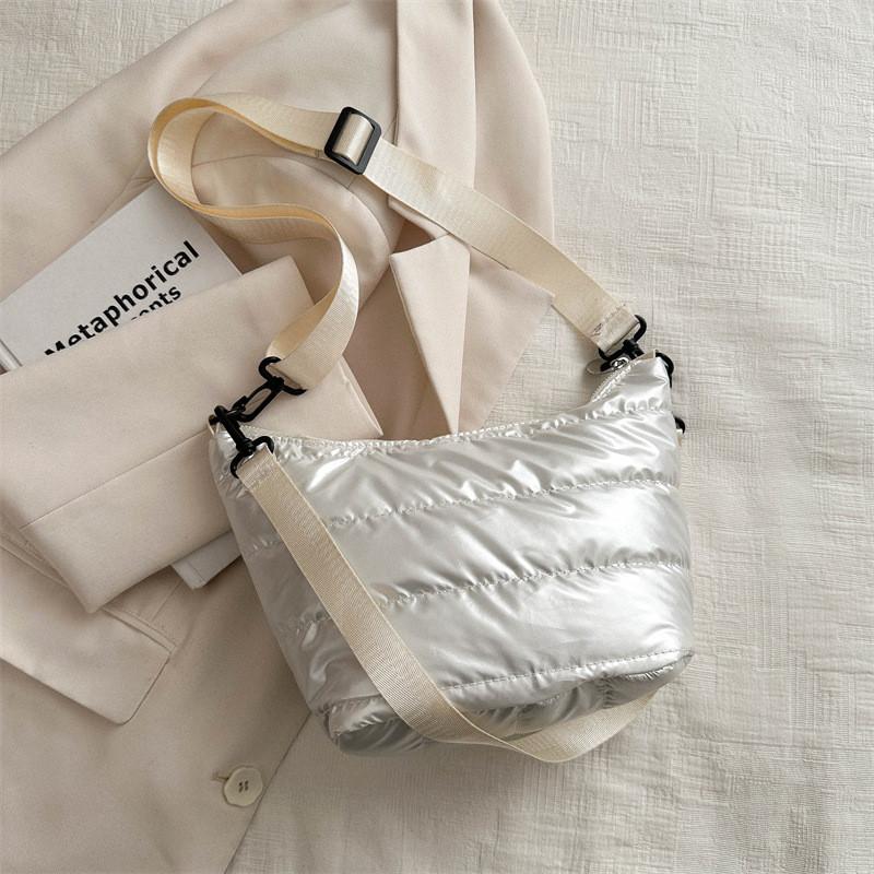IELGY Casual Dumpling Bag Solid Color Ladies Shoulder Messenger Bag