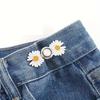 1pc of Casual And Versatile Daisy-Patterned Buttons for Men, Featuring an Adjustable Waist with Magical Buttons