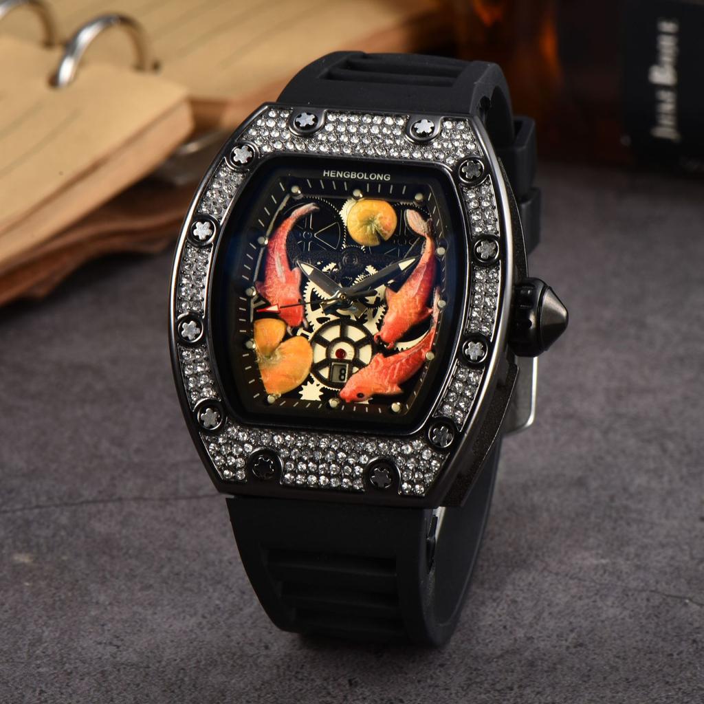 2025 New Hengbolong Diamond Quartz Watch Men's Fashion Koi Pattern with Calendar Silicone Watch with Spot