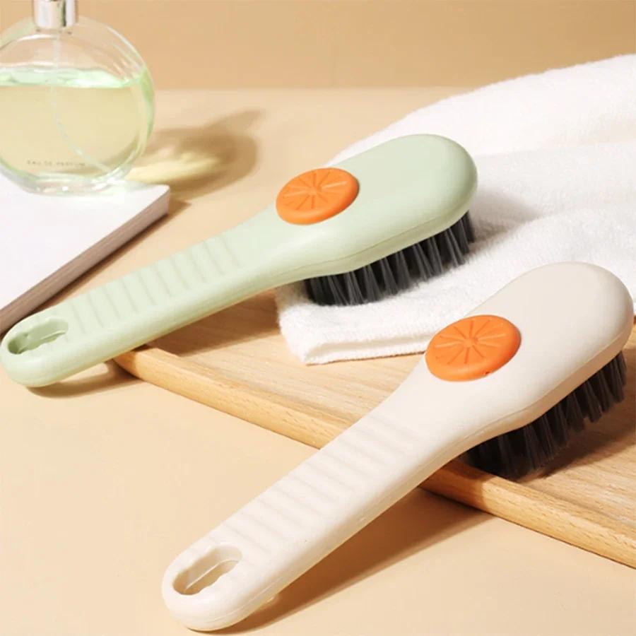 A Shoe Brush with a Liquid Container, Multifunctional Shoe Brush, Household Shoe Brush, Press Cleaning Brush, Long Handled Shoe