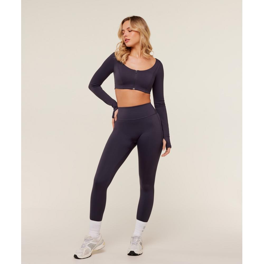 Gymshark Flow Long Sleeve Crop Top With Cups Midnight Purple B4c3i Pcdy