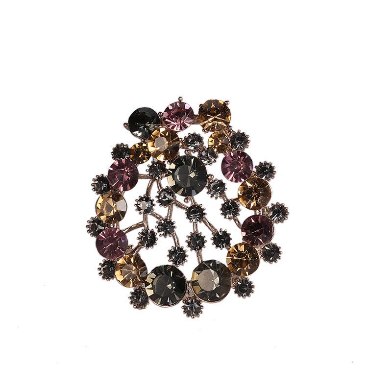 Bo Xin Yun Vintage Floral Rhinestone Brooch Pin