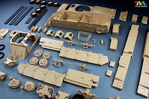 Tiger Model 1/35 Maßstab IDF Nagmahon Schwer gepanzertes Infanterie-Kampffahrzeug (Frühes Modell) Kunststoffmodellbausatz TML4615