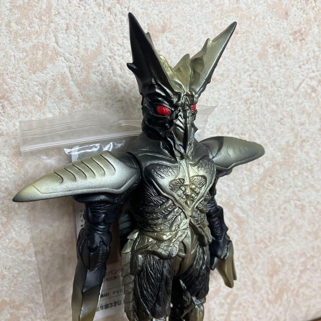 Used Bandai Ultra Monster Series EX Neo Baltan with tag