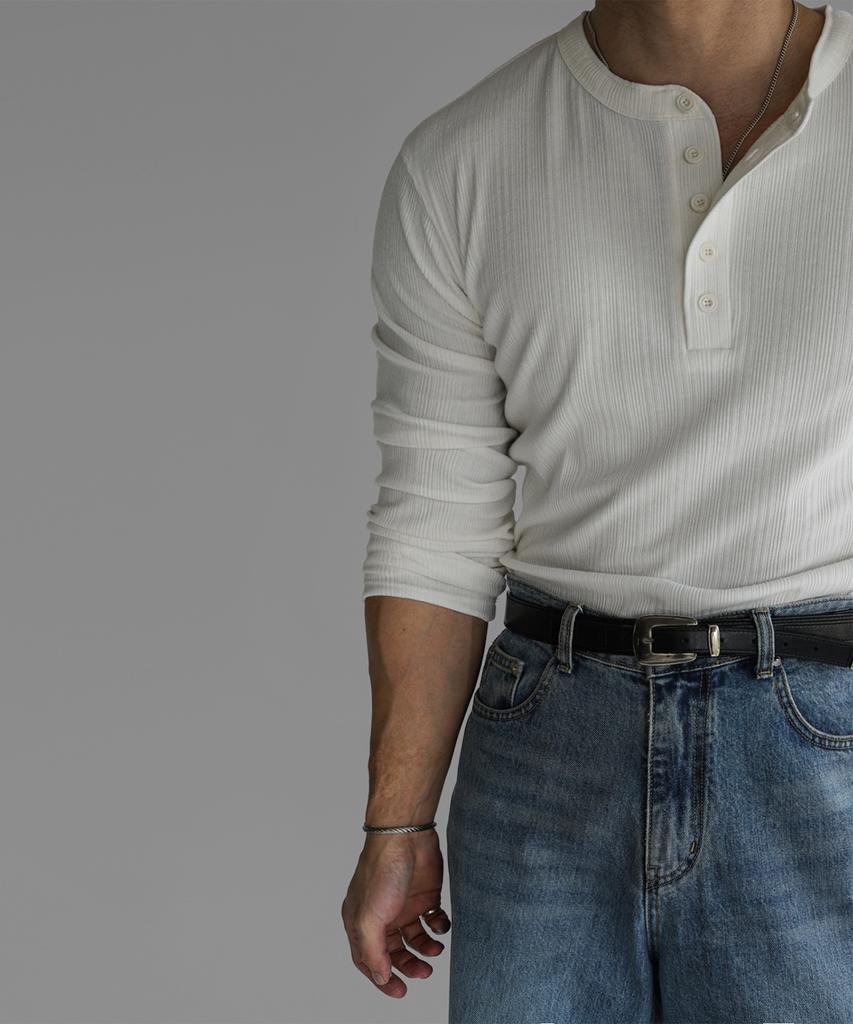 Baulopeulodeogteu Pattern Muscle Henley Neck Knit Tee [Ivory]