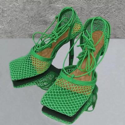 Escarpins Sexy en maille ajourée pour femmes, sandales à lacets, bout carré, talon haut, mode d'été, lanière à la cheville, robe de soirée