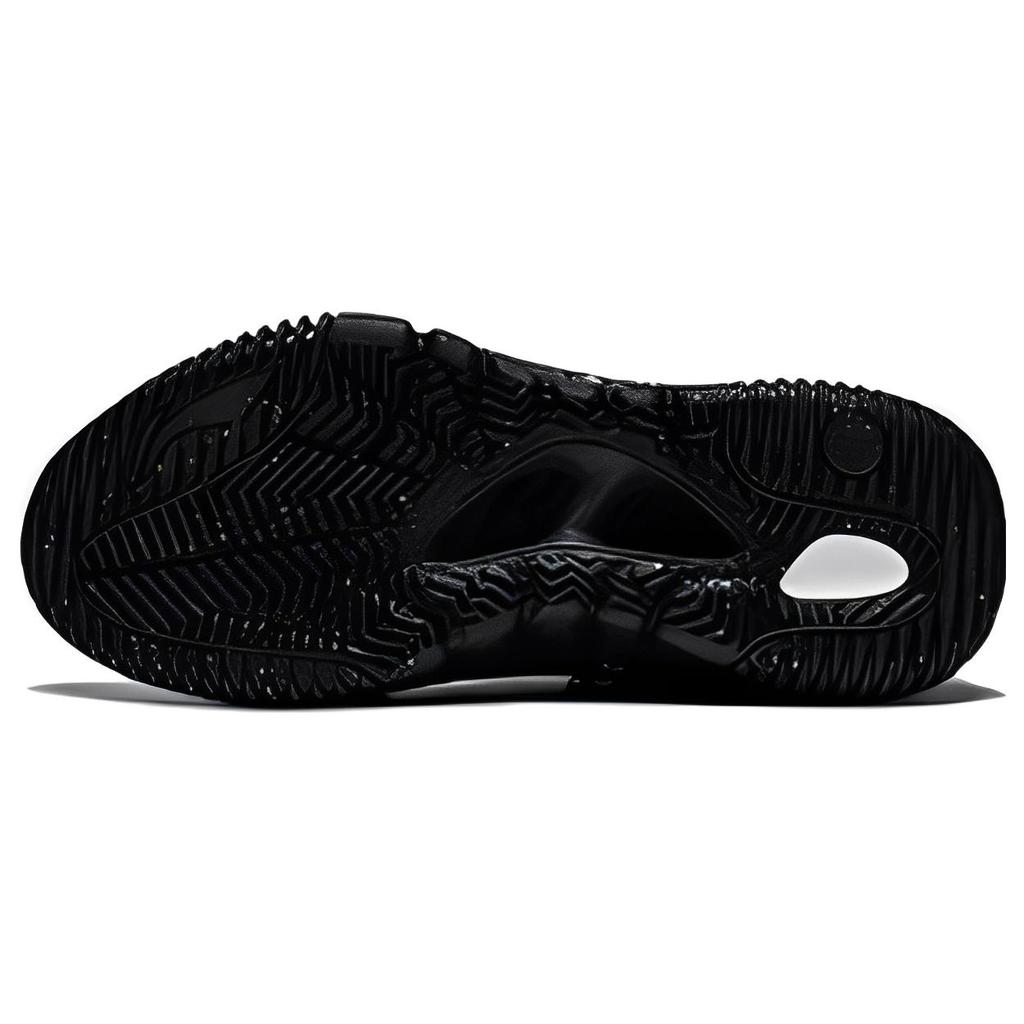 New LINING Badfive 2 Low Basketball Shoes Men Low Top Black ABFR005-17