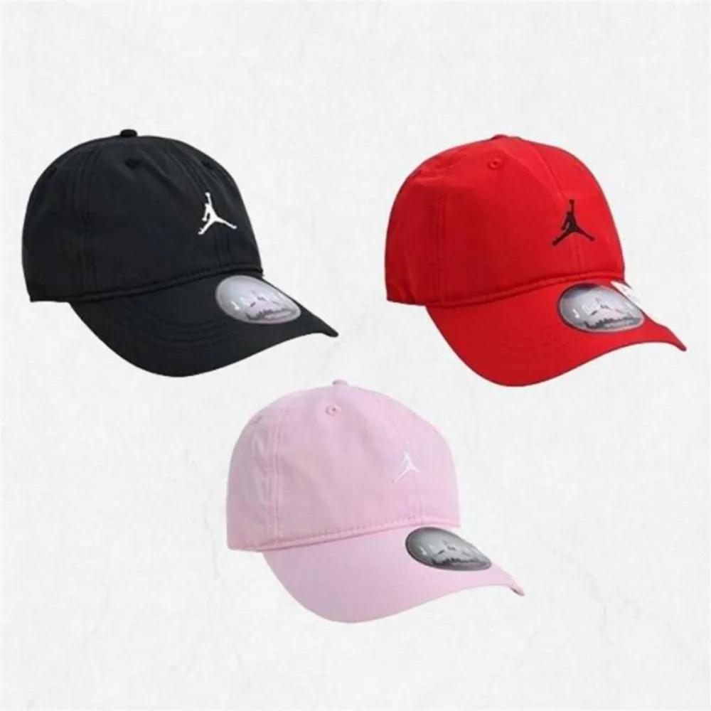 Essential Cap N252CA424P 2384543 Red (RE)