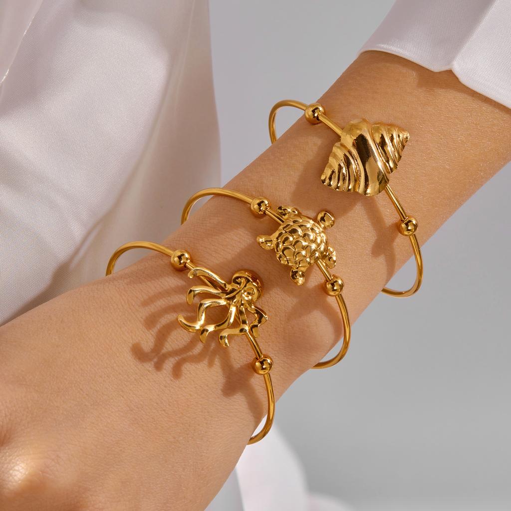 Edelstahl Ozean Serie Armreif für Damen Seestern Oktopus Schildkröte Muschel Verstellbares Armband Strandparty Charme Schmuck