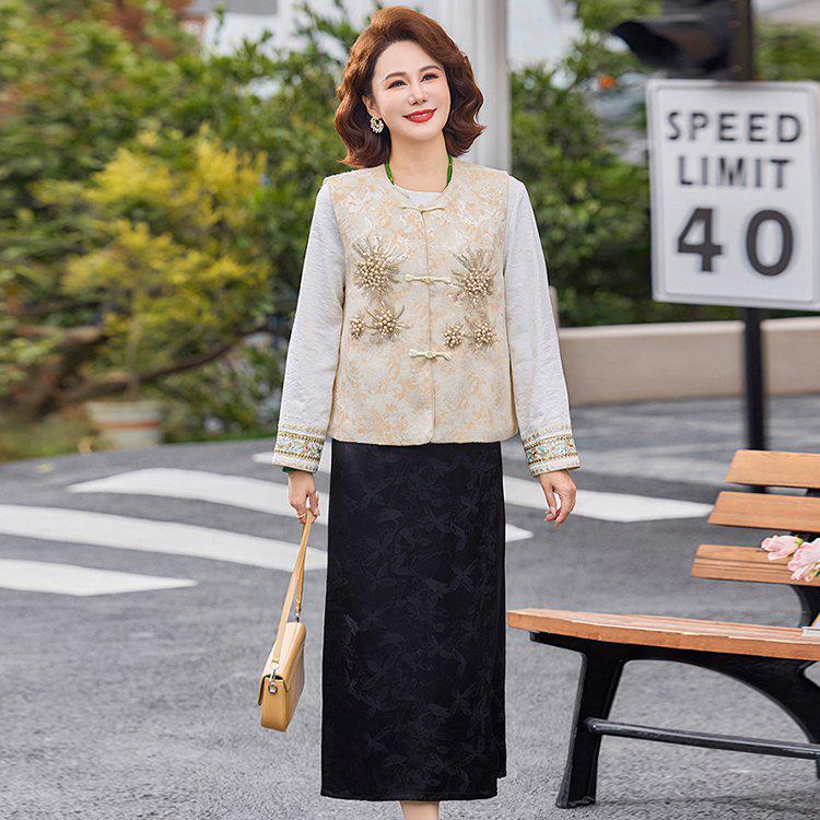 2026 Stylish Spring Cardigan Vest for Moms: New Chinese & National Style, Perfect for Middle-aged & Elderly in Spring/Autumn
