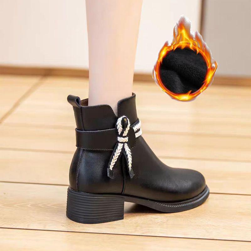 Damen Stiefeletten mit Blockabsatz - Weiches Leder im koreanischen Stil, Herbst/Winter 2025 Kollektion, Vielseitig und Figurformend für Kleider.