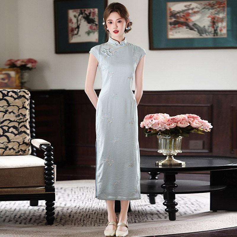 Womens Sleeveless Chinese-style Long Cheongsam Dress With Embroidery 2026 Lightweight Stretch Cotton-Blend Retro Elegant