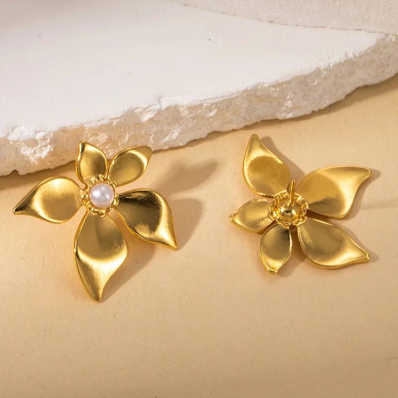 

Metal Stainless Steel Petals Flowers Geometric Stud Earrings Women s New Simple Vintage Design Zircon Party Accessories золотой