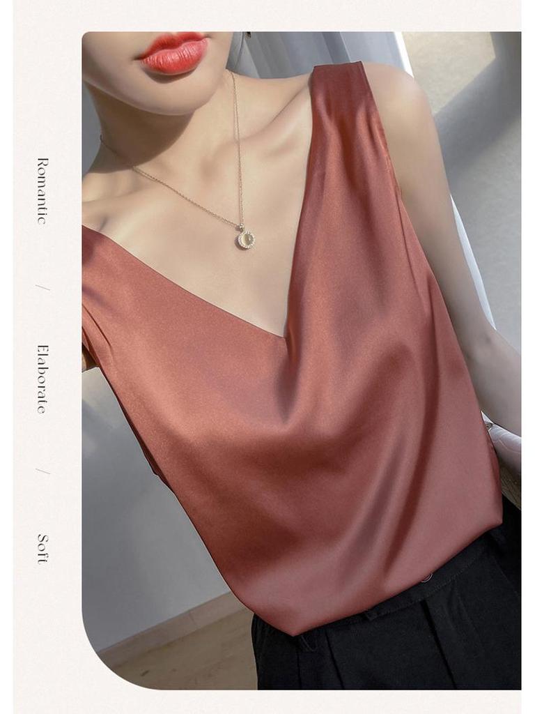 Women's V-Neck Silk Satin Camisole Top - Sleeveless Triacetate Base Layer for Spring.