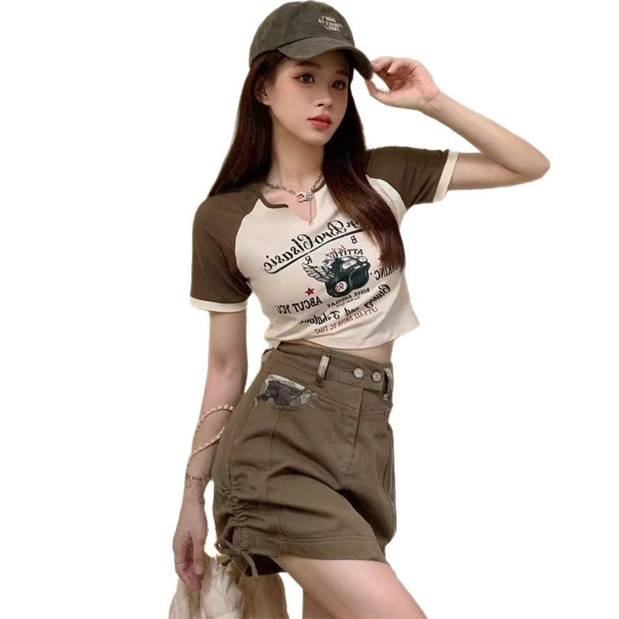 Korean version of the new color-inserted printed short-sleeved T-shirt women's summer V-neck slim-fitting and thin bottoming top women's tide wholesal