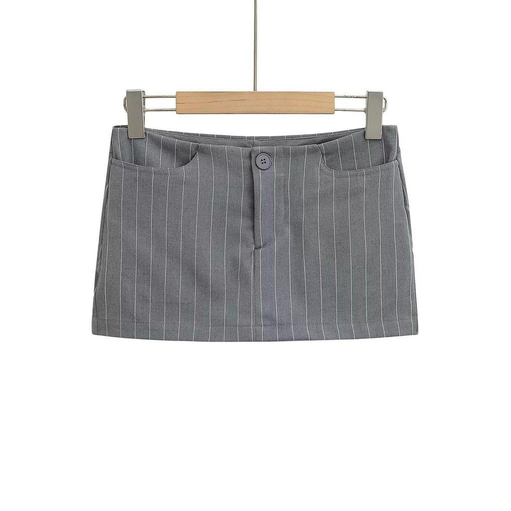 Trendy Women's Low-Rise Solid Color Mini Skirt – Slim, Sexy Bodycon Fit for a Hot Girl Style