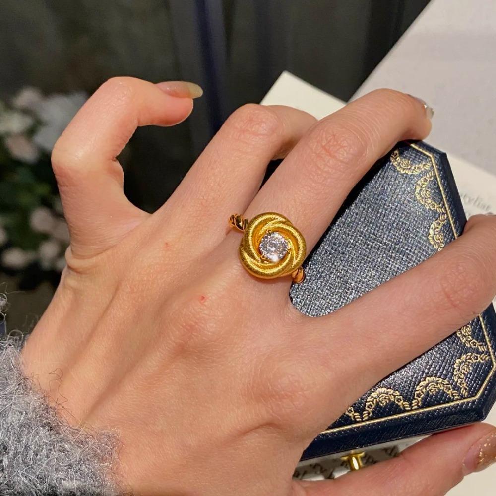 French Romantic Eternal Love Mobius Rose Pendant Necklace Gold Plated Diamond Ring Women Jewelry Set