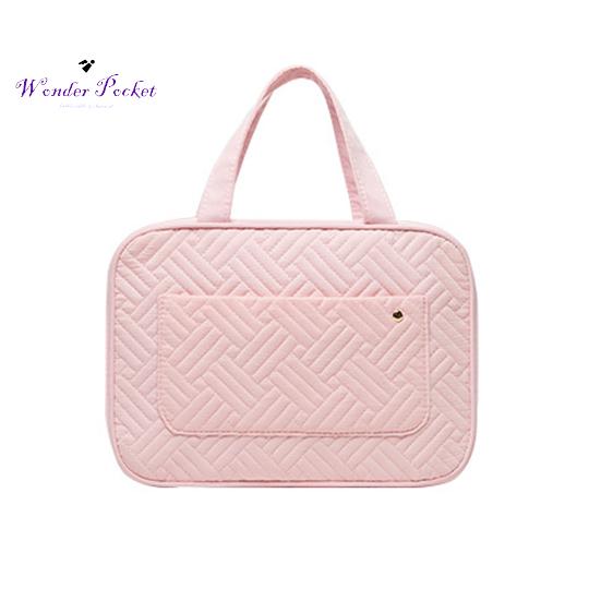 

Прочный мешочек для туалетных принадлежностей на молнии. Экологичный магазин косметики. розовый