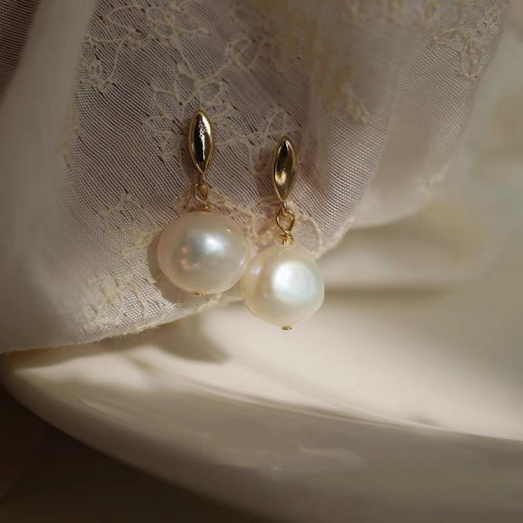 Pendler Vielseitig Süß, Natürliche Barockperlenohrringe Silberne Nadeln Tägliche Einfache Barockstil-Ohrringe