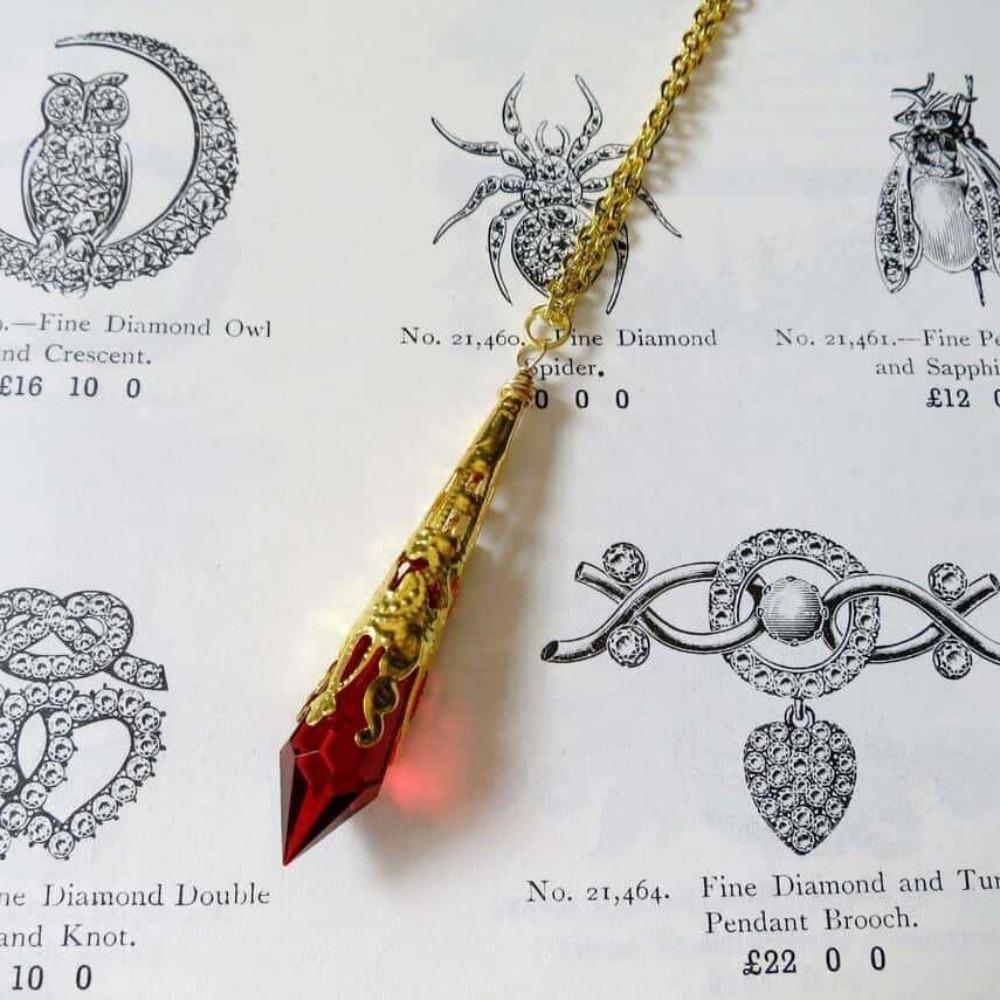 Gothic Retro Gold Color Filigree Red Glass Crystal Cone Pendant Necklace for Women Halloween Party Victorian Witch Magic Jewelry