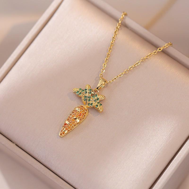 Women's Fashion Heart Pendant Necklace - Elegant, Simple Design, Versatile Clavicle Chain Jewelry