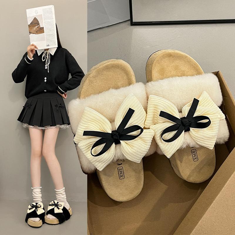 Retro Comfortable Girls Flat-bottomed Fluffy Slippers Autumn Cartoon Cute Warm Casual One-footed Thick-soled Cotton Slippers