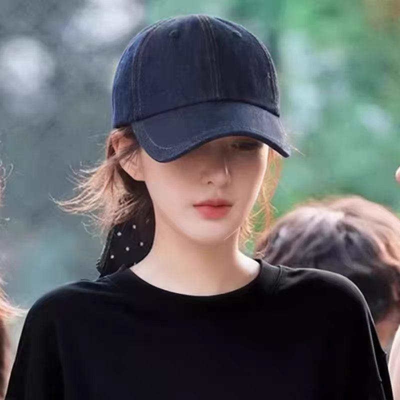 Zhao Lusi's American-style Denim Baseball Cap, a Trendy Sun Hat for Women