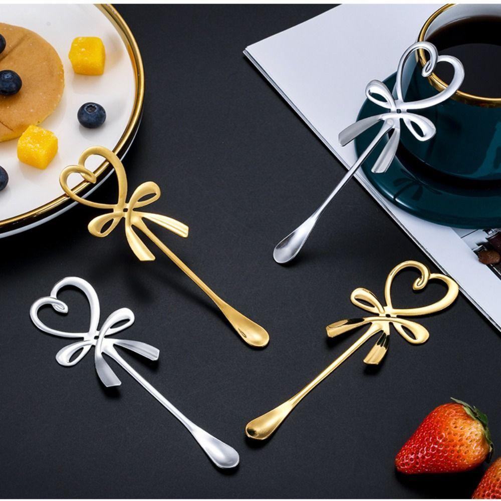 

3D Tea Dessert Spoon Heart Shaped Hanging Spoon Mini Coffee Spoon Flatware золотий