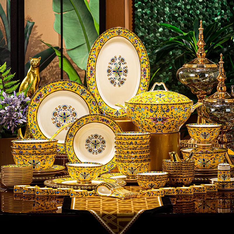 Jingdezhen Luxury Chinese Bone China Dinnerware Set