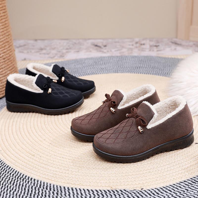 Winter dames vrijetijdsmuts schoenen antislip wollen schoenen pluche warme middelbare en oudere katoenen schoenen op maat