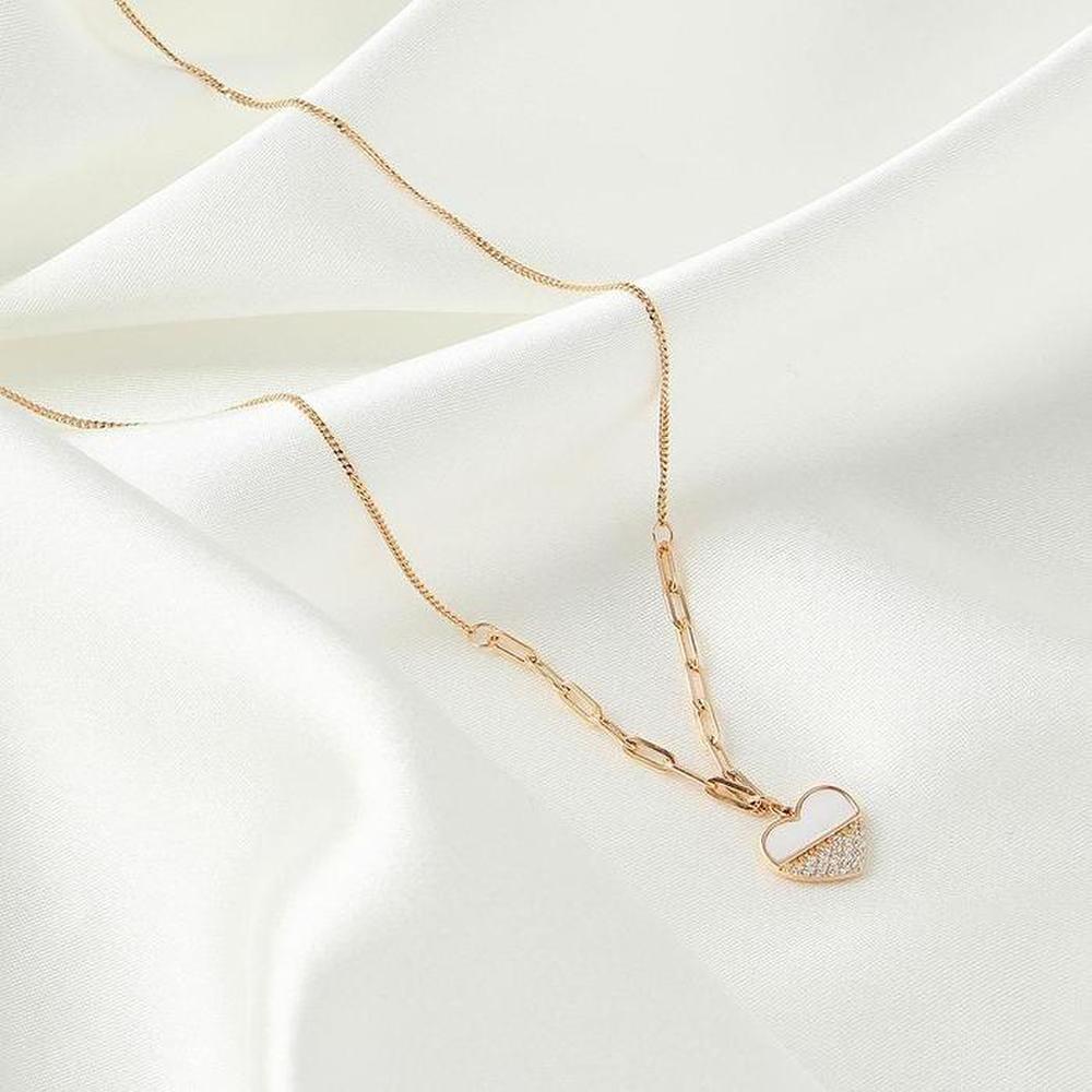 [Onoma] Onm Cubic Necklace 92.5 Silver Mother-of-Pearl Women's Love Heart (37335203)